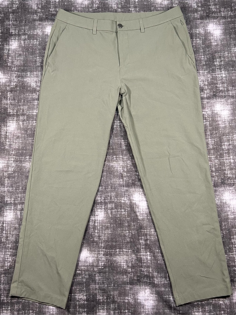 Lululemon Commission Pants Mens 36x30 Green ABC Classic Warpstreme Performance